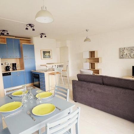 Apartamento 70 M2 Avec Balcons Et Parking Lila Exterior foto