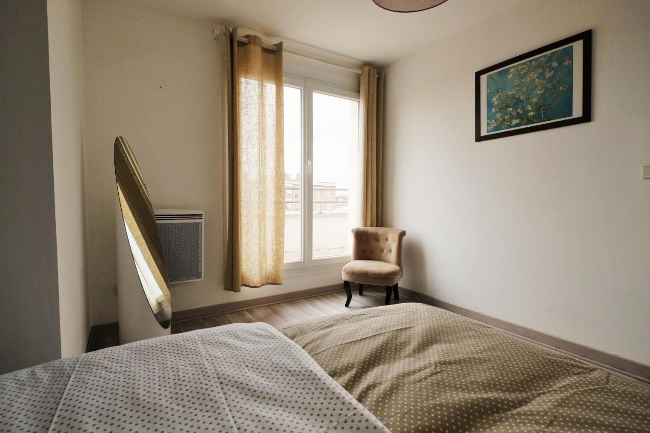 Apartamento 70 M2 Avec Balcons Et Parking Lila Exterior foto